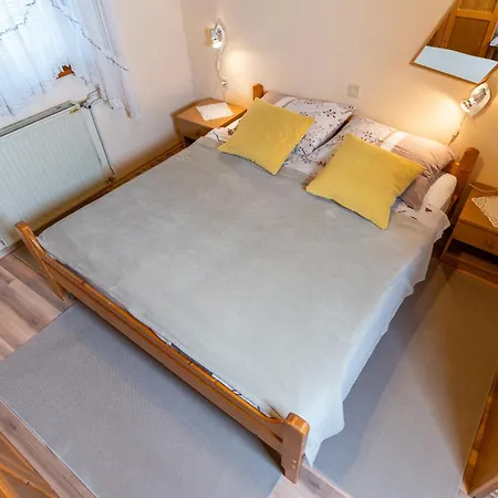 Διαμέρισμα Apartma Pri Potokarju *