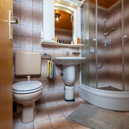 Apartma Pri Potokarju Апартаменты *